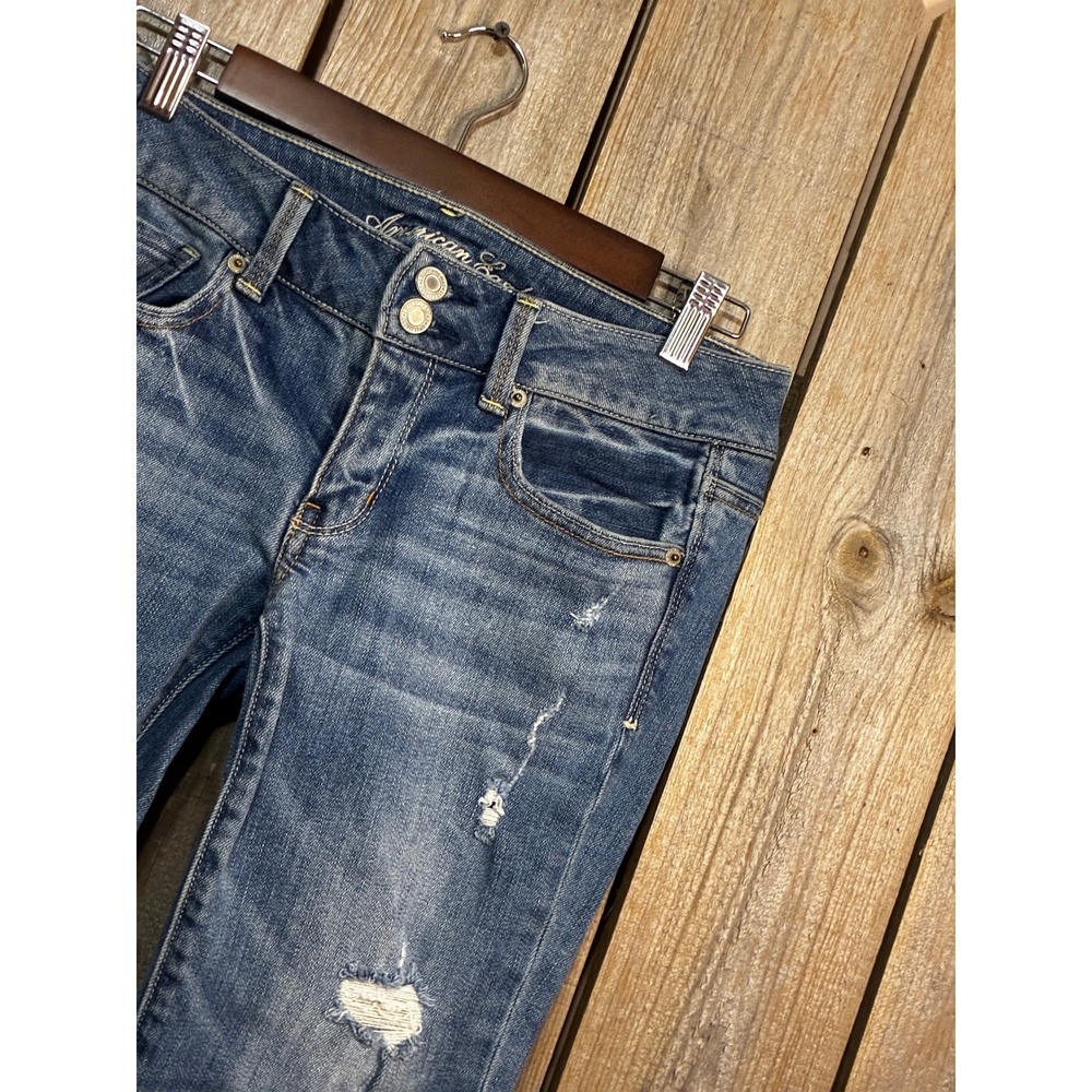 American Eagle Artist Low Rise Distressed Flare Jeans Blue Size 6 Regular